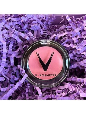 V-Kosmetik Light Weight Powder Blush in Magnolia